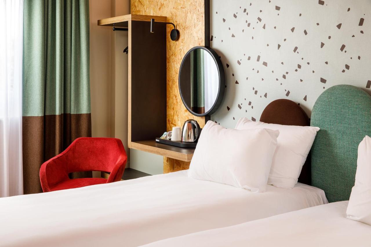 ホテル Ibis Styles ボーンマス エクステリア 写真