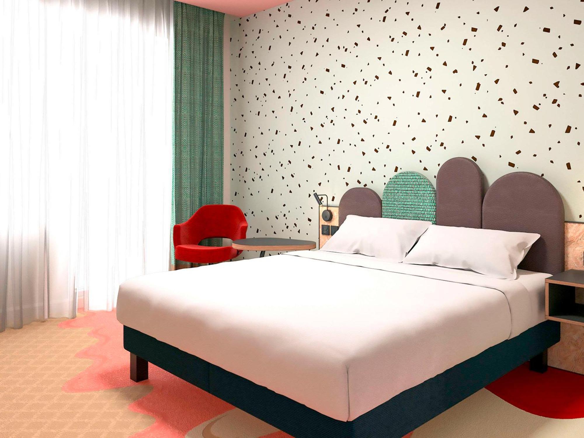 ホテル Ibis Styles ボーンマス エクステリア 写真